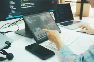 Open-Source Operating Systems That Are Changing the Tech World